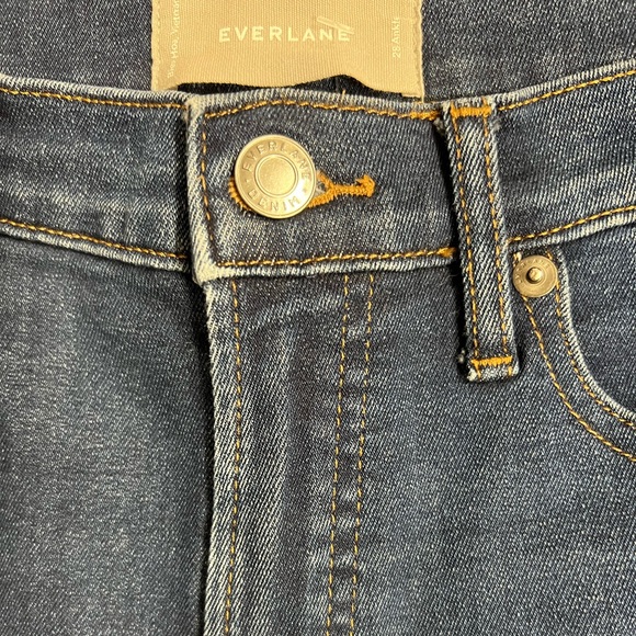 Everlane ankle mid rise jeans. - Picture 8 of 8